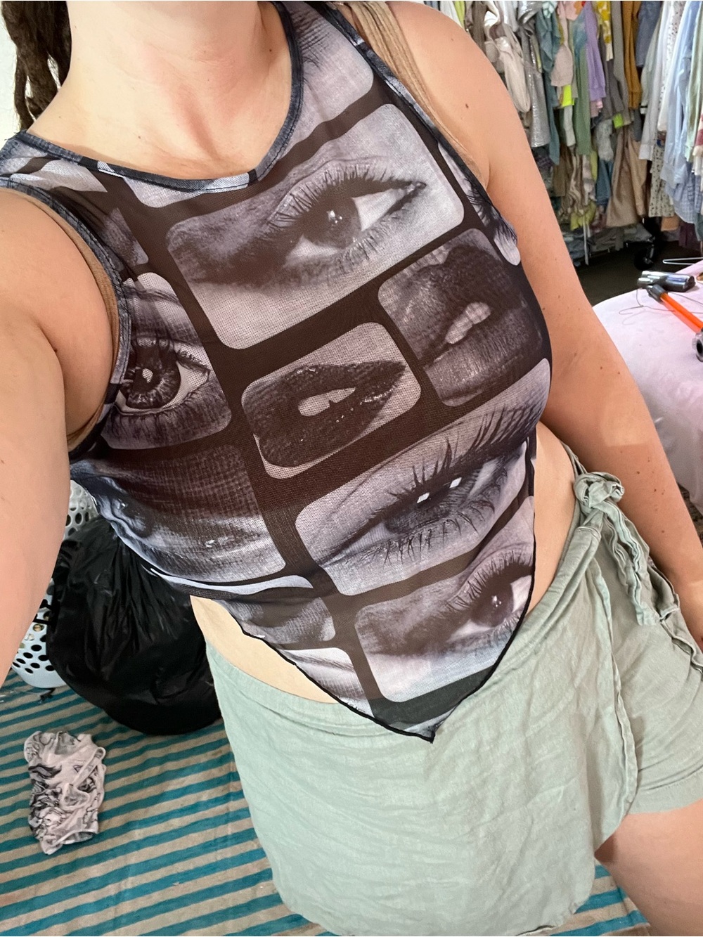 New Eyes Lips Mesh Patchwork Sleeveless Asymmetrical Handkerchief Crop Top XL